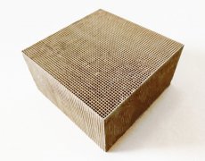 貴金屬催化劑